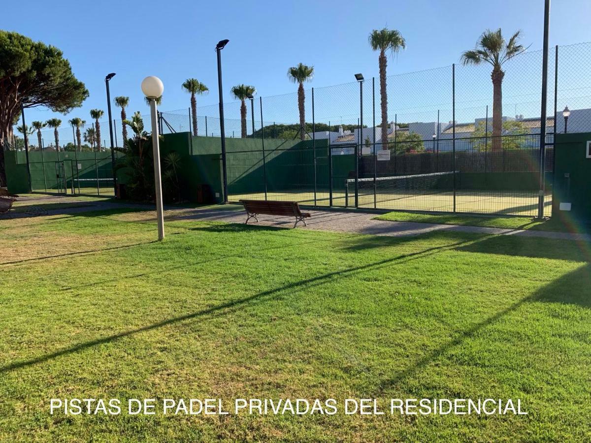 Villa Adosado Residencial el Trébol Urbanización Novo Sancti Petri à Chiclana de la Frontera Extérieur photo